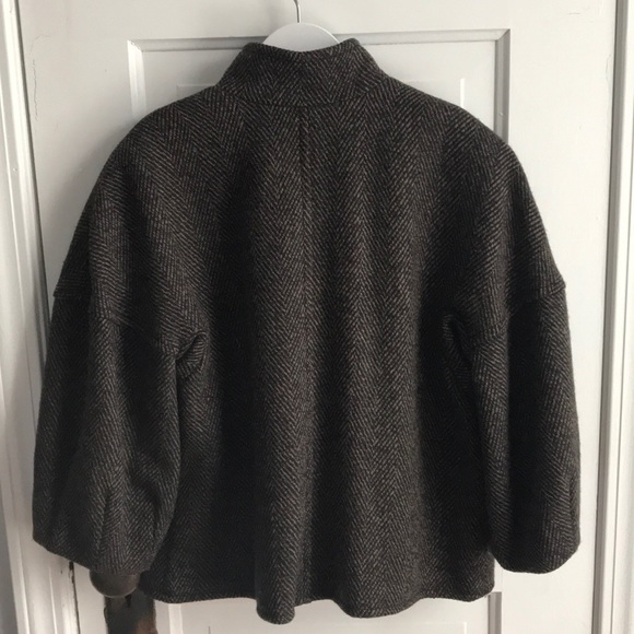 BCBGMAXAZRIA 3/4 sleeve tweed jacket - Picture 2 of 4